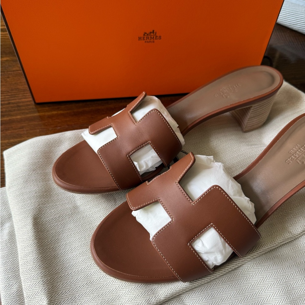 Hermes Oasis sandals, Gold, size 41.5 - Picture 6 of 7